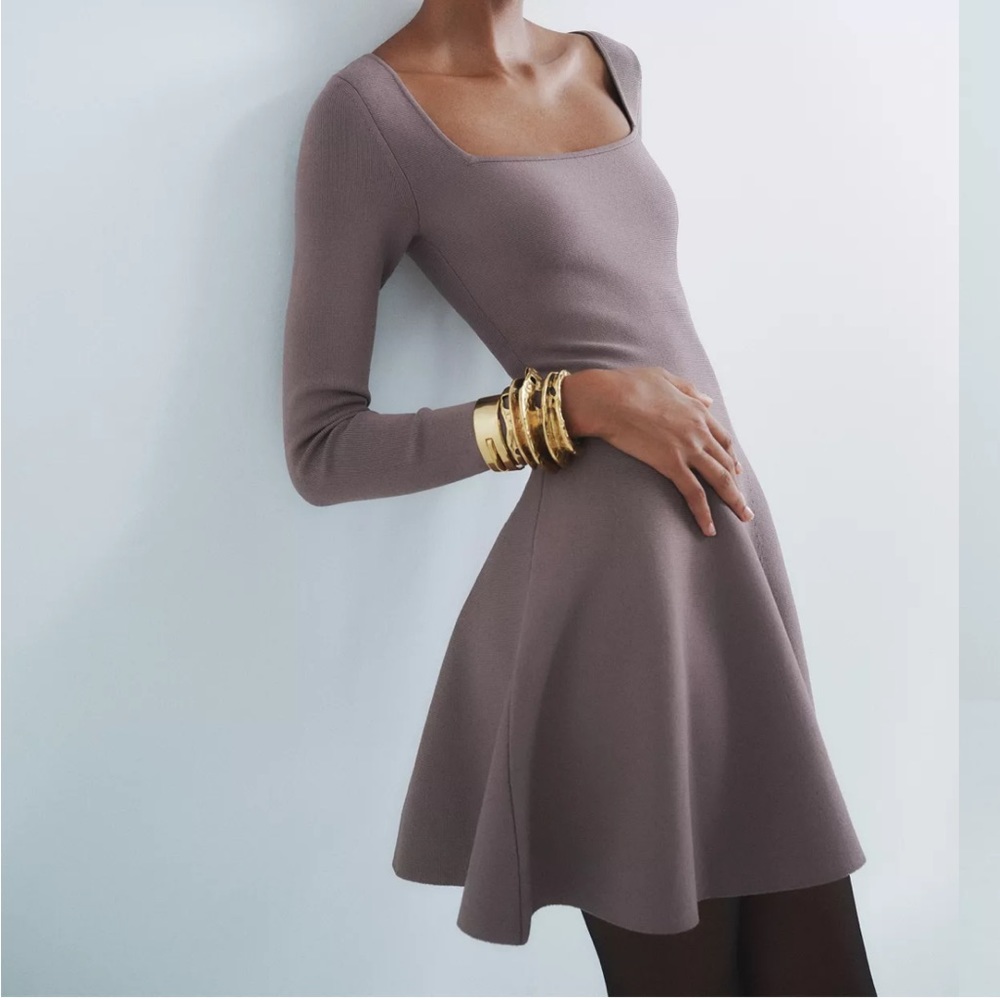 NEW NWT SCULPT DRESS ARITIZIA SQUARE NECK APPLAUSE